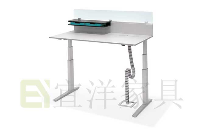 隨著時(shí)代的發(fā)展，越來(lái)越多的人都采用智能辦公家具了，這樣子的話，可能也有一些公司，尤其是一些高端的企業(yè)更是如此，他們知道反正自己都是可以賺到十分多少錢(qián)，那為什么不能好好地把這些錢(qián)弄到自己的身上呢